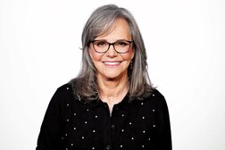 「高い知能を持つタコ」と、孤独な高齢女性の絆…ネトフリ話題作を主演サリー・フィールドが語る