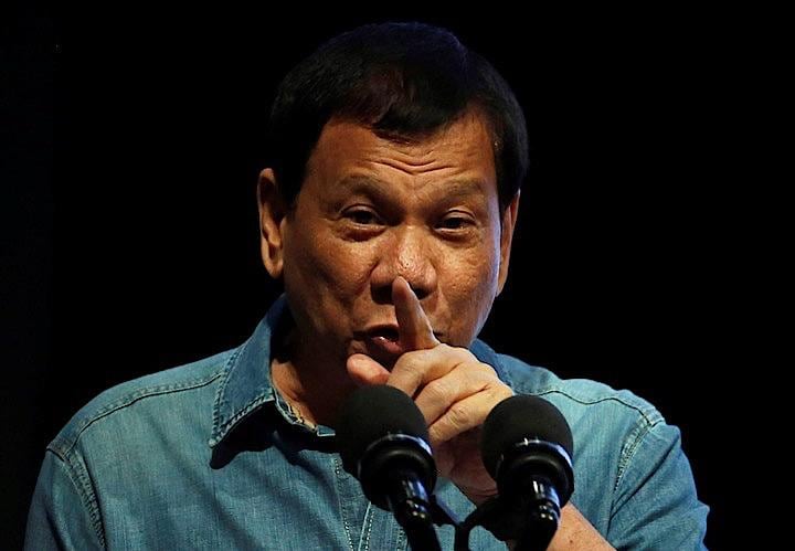 メディアへ敵意をむき出しにするフィリピンのドゥテルテ大統領　Erik De Castro / REUTERS