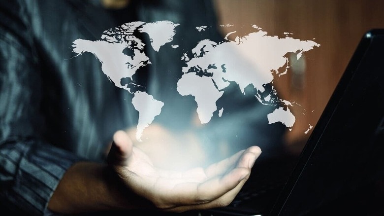 Twenty-four_Photos-shutterstock