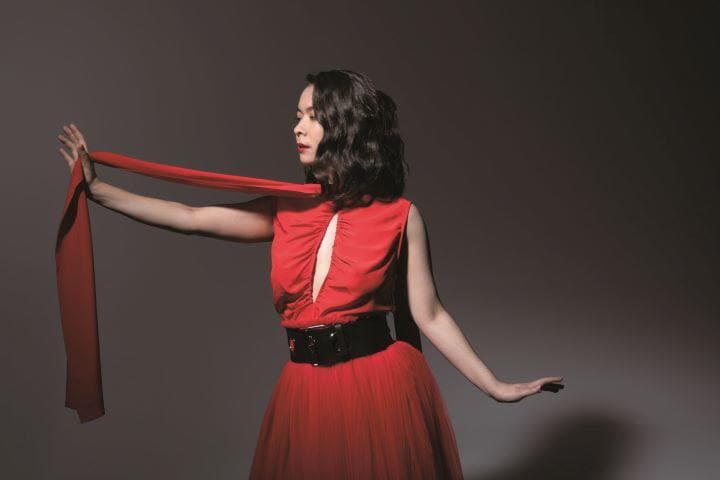 別の道へ 引退もほのめかしたミツキは新たな表現手法を模索している　EBRU YILDIZ-SLATE