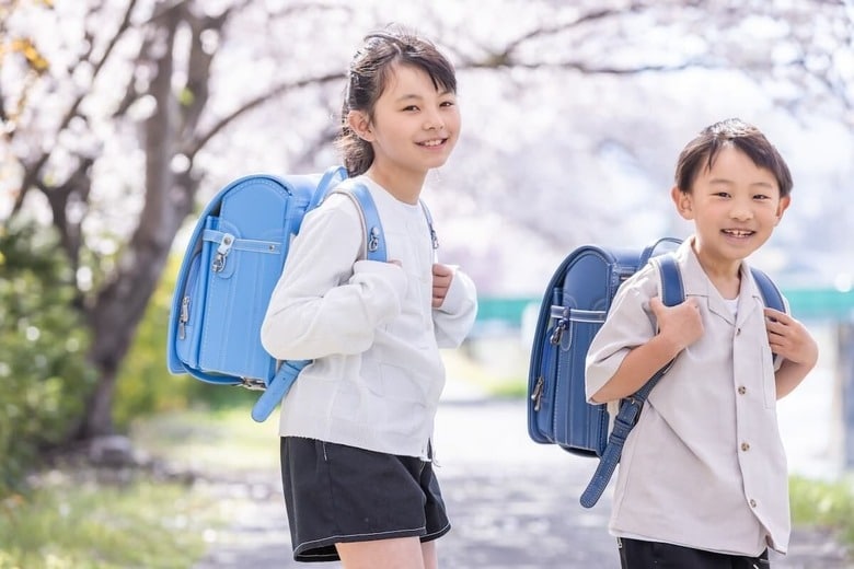 2010年クリスマス、児童相談所にランドセルの贈り物が届いた／※写真はイメージです（photoAC｜KeyRabbits）