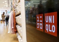 ファーストリテーリング5年ぶり営業減益、ユニクロ「通常価格を単純低価格に戻す」