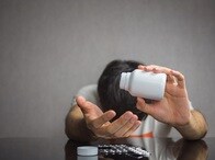 二日酔いの特効薬がもうすぐできる？酔ったマウスに効果