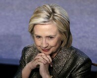 アイオワ党員集会、共和トランプ氏敗北　民主クリントン氏小幅リード