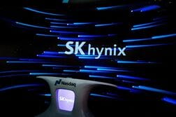 韓国株15％急伸、半導体買い戻しで　ＳＫハイニックス24％高