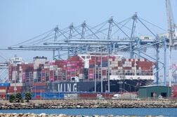 米6月貿易赤字、5.6％減の733億ドル　内需堅調で縮小継続は不透明
