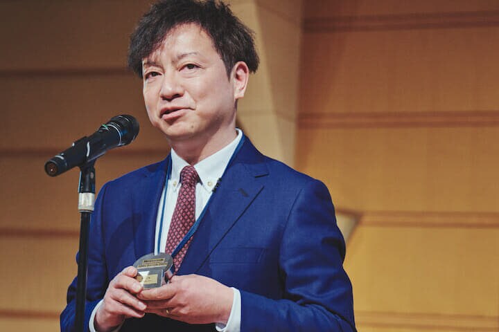 和光紙器の代表取締役、本橋志郎氏