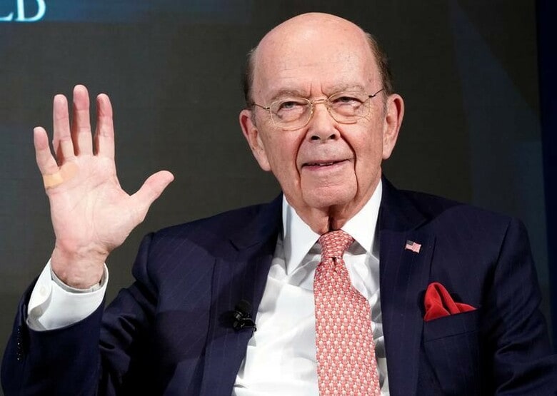 １月２４日、米国のロス商務長官は、公平な国際通商を目指しており、通商戦争を始めようとしているわけではないと述べた。写真はダボスで同日撮影（２０１８年　ロイター/Denis Balibouse）