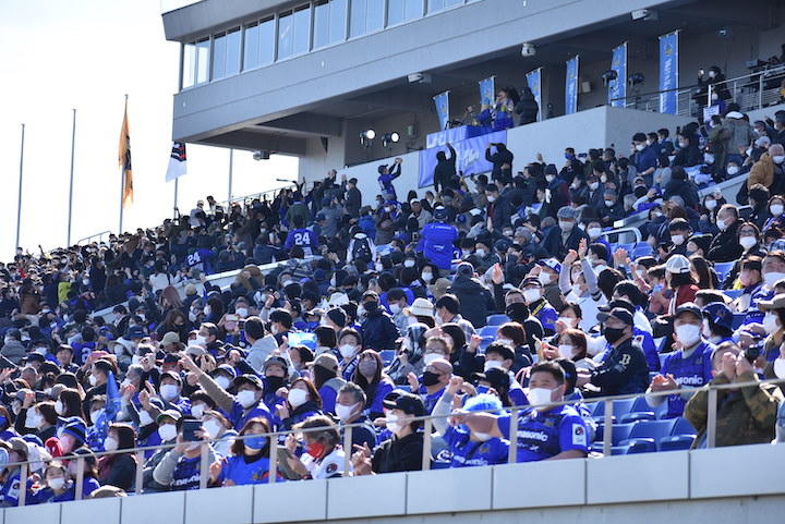 熊谷ラグビー場をファンが埋める。ただし観客数は目標にはまだ遠い　Courtesy for Michinori Miake