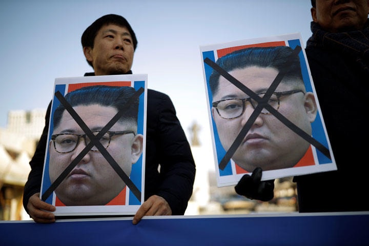 2019年2月、ソウルのアメリカ大使館前で米朝会談開催に抗議する朴相学　Kim Hong-Ji-REUTERS