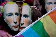 プーチンが同性愛カップルのEmojiを禁止？