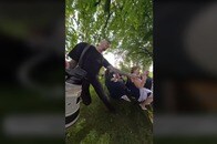 【動画】思い出のシーンを「台無し」にする...結婚式でカメラマンが「ゲストに取った行動」を捉えた映像