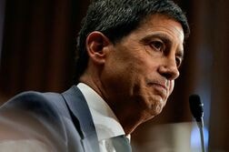 アングル：ＦＲＢドットチャートはタカ派シフトへ、焦点はウォーシュ氏の「点」
