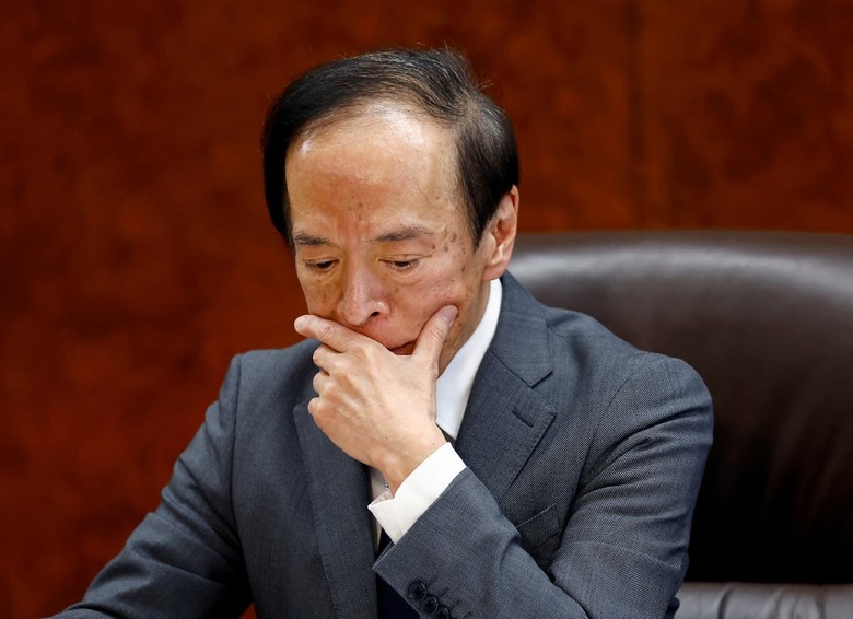 植田日銀総裁。今回のYCC形骸化という日銀の引締め政策の開始で、金融市場はどう動くか......　REUTERS/Kim Kyung-Hoon