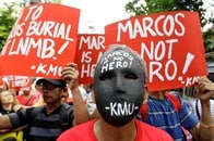 マルコス元大統領を英雄墓地に埋葬したがるドゥテルテの思惑