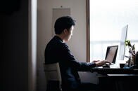 在宅勤務ニッポンで増える「在宅休憩」の悩み