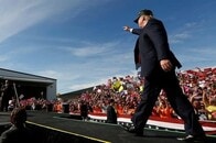 トランプ、クリントンのシリア政策を批判「第3次大戦招く」
