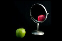 「悪役」国家の語り口