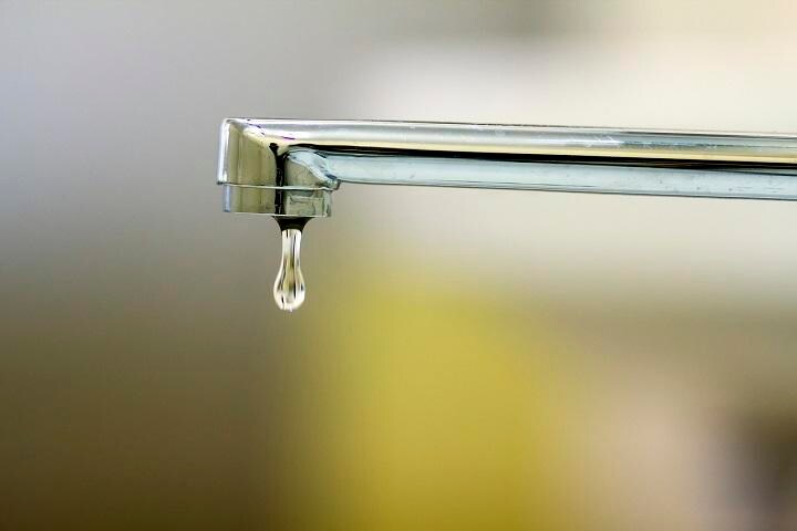 料金引き上げがいやなら、水を諦めますか？　Bilanol/iStock.