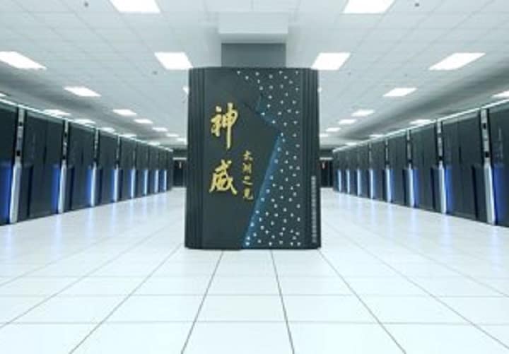 現在、世界最速の中国製スパコン「神威太湖之光」　SC16\"TPO500\"