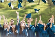 大学進学率の男女差が物語る日本の「ジェンダー意識」
