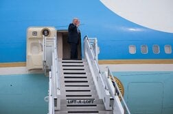 イラン巡り米中に温度差、トランプ氏「足並み一致」強調し帰路に