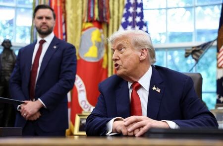 　９月２５日、トランプ米大統領は、イスラエルによるヨルダン川西岸地区の併合を認めないと明言した。同日、ワシントンで撮影（２０２５年　ロイター/Kevin Lamarque）