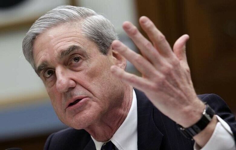 ５月１７日、「ロシア疑惑」を巡る独立捜査を指揮する特別検察官に、ロバート・モラー元FBI長官（写真）が任命された。今後の展開を予想した。写真は２０１３年６月、米議会で撮影（２０１７年　ロイター/Yuri Gripas）