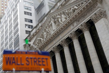 　１１月１４日、米国株式市場はＳ＆Ｐ総合５００種が小幅に上昇し、最高値を更新して取引を終えた。２０１６年１２月撮影（２０１９年　ロイター/Andrew Kelly）