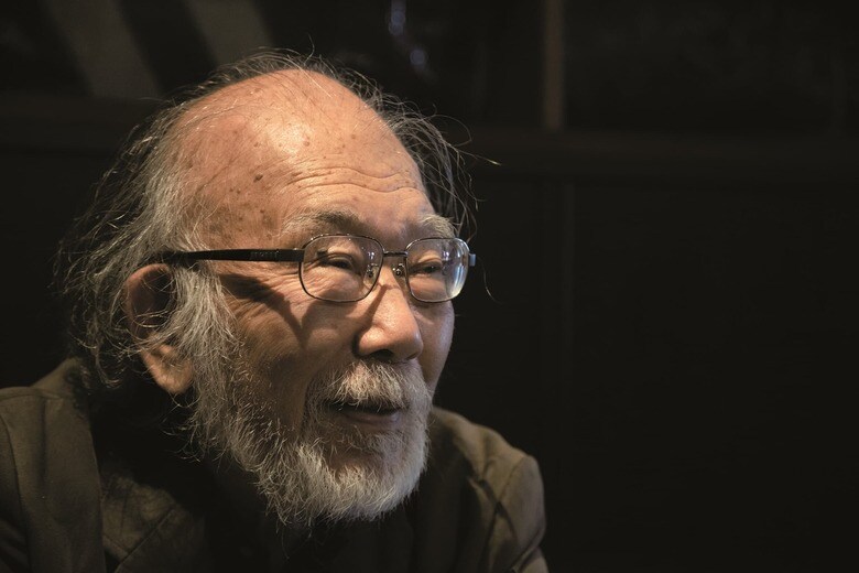 東京大学でフランス文学を学んだ後、立教大学教授として教壇に立った山本顕一さん。学問と教育の道を貫いた　PHOTOGRAPH BY HAJIME KIMURA FOR NEWSWEEK JAPAN