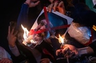 イランの体制転換は秒読み？　イラン国民が「打倒ハメネイ」で団結、怒りの連鎖が止まらない理由