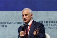 スタンチャートＣＥＯ、ＡＩ関連発言で「動揺招いた」と謝罪