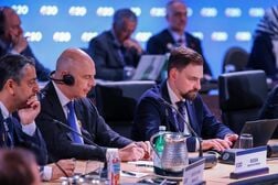 欧州、ロシアのＧ２０参加に反発　独財務相「戦争続く限り関係正常化なし」