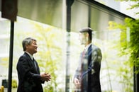 81歳の経営コンサルタントが説く、普通の人にいい仕事をさせる仕組み