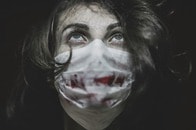 【クイズ】違法薬物「ゾンビたばこ」の呼び名の由来は？