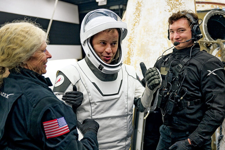 BILL INGALLSｰNASAｰANADOLU/GETTY IMAGES