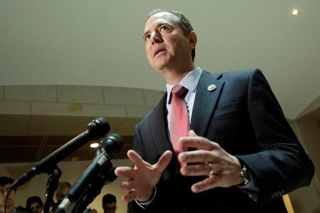 　９月１３日、米下院情報特別委員会の民主党トップ、アダム・シフ議員（写真）は、米フェイスブックと米ツイッターの代表に委員会での証言を求めた。写真は３月、ワシントンで撮影（２０１７年　ロイター／Yuri Gripas）