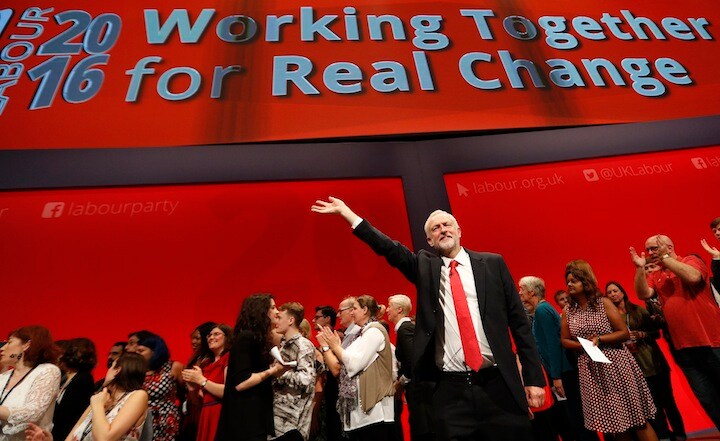 リバプールで行われた労働党集会 Darren Staples-REUTERS