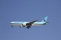 大韓航空、暴れる乗客に対しスタンガンの「即時使用」が可能に