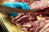 中国の食肉輸入停止問題でカナダ貿易相「何者かがカナダ産偽り不正出荷」