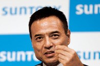 「賃上げ」の実現はさらに遠く...サントリー新浪会長の辞任が、「経済政策に及ぼす影響」とは？