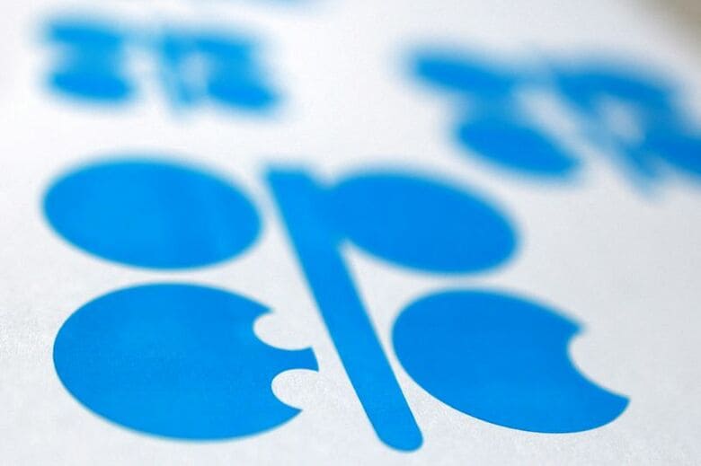 ＯＰＥＣのロゴ。６月撮影。REUTERS/Dado Ruvic