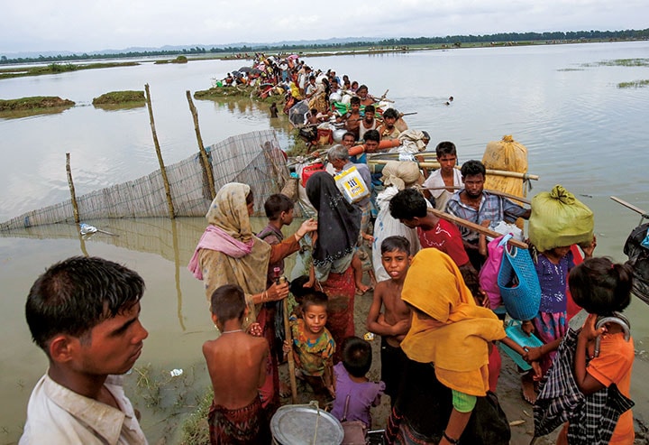 迫害を逃れてバングラデシュに避難してきたロヒンギャ難民　Mohammad Ponir Hossain-REUTERS