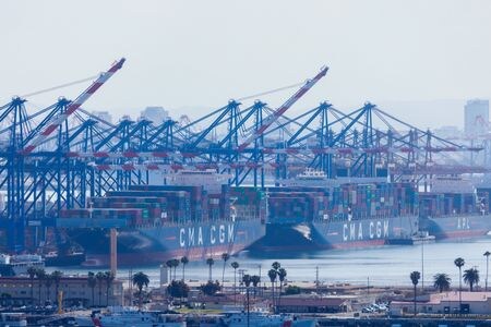 米労働省が１６日に発表した４月の輸入物価指数は前月比０．９％上昇した。２０２３年６月撮影（２０２４年　ロイター/Mike Blake）