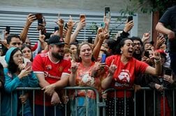ブラジル大統領選決選投票、現職ルラ氏が序盤リード　開票5％