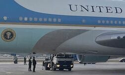 トランプ氏、搭乗機の方が「リスク大きかった」　機体変更巡り