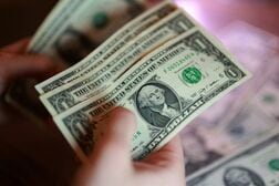 北米ファンド、為替ヘッジ割合が4年ぶり高水準＝調査
