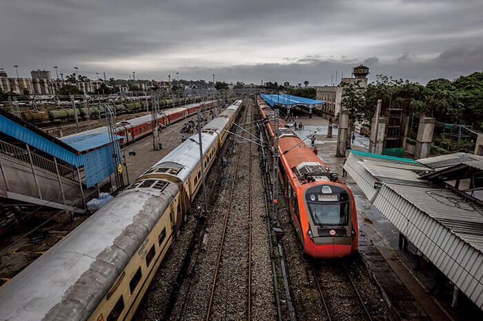 カシミールへの玄関口となるジャンムー・タウィ駅