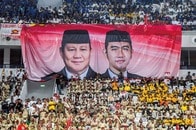 インドネシア大統領選「ジョコの息子」めぐり「ジョコの義弟」が憲法裁長官を解任された深い理由