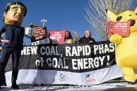 「セクシーじゃないね」化石賞に輝いた日本の石炭依存度